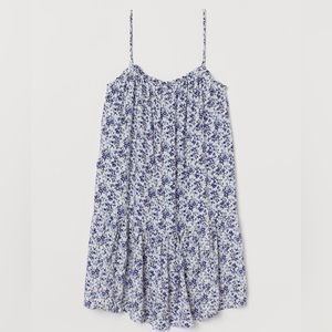 HM blue floral dress